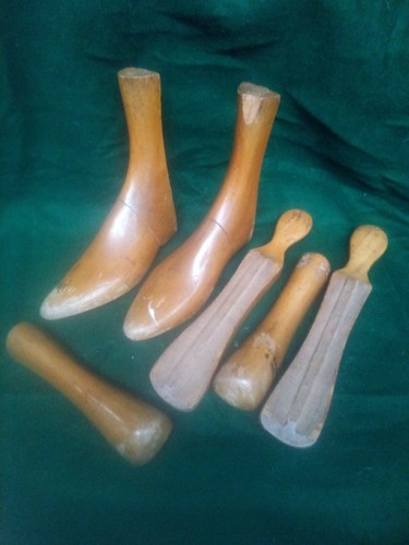 Vintage wooden shoe lasts - wooden,
