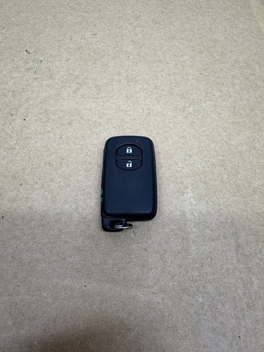 Toyota prius smart key - 10-15,