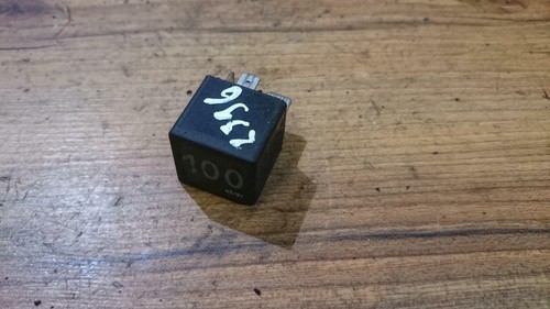7m0951253a v23136 x45 relay - 7m0951253a, v23136-j6-x45