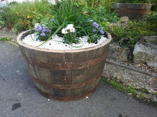 Large oak whiskey half barrel - large,