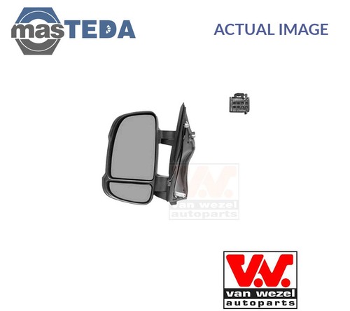 1651808 outside rear view - rear,