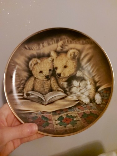 Bedtime story plate sue - story, by