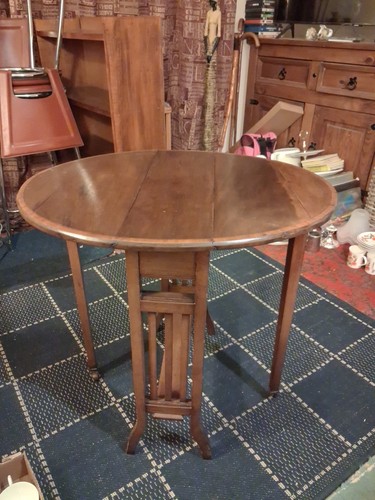 Vintage pretty dainty small - pretty,