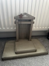 Willow Tree Creche Stable