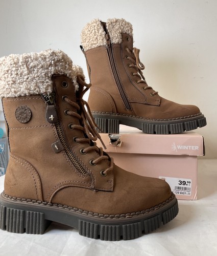 Deichmann east street - street, comfort