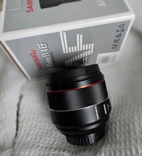 Samyang 85mm af high - af,