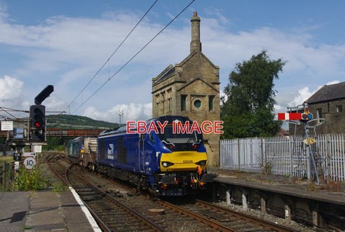 Photo pair class 68 - photo,