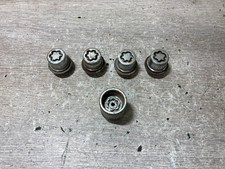 2005 FORD KA LOCKING WHEEL