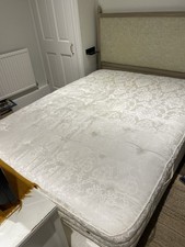 Vi-Spring Baronet King Medium Mattress & Bed Base 150 x200