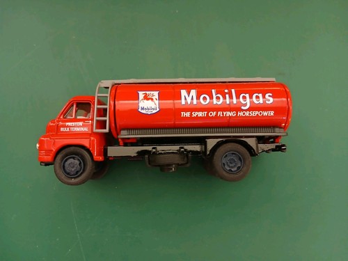 Vanguards va7005 mobilgas - vanguards, 1:64