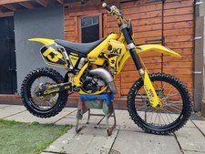 Suzuki RM125 1998. Tastefully
