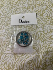 BNWT Quoins large size coin