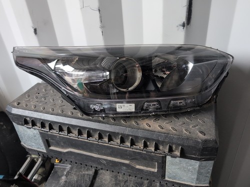 Kia ceed front - right, headlight