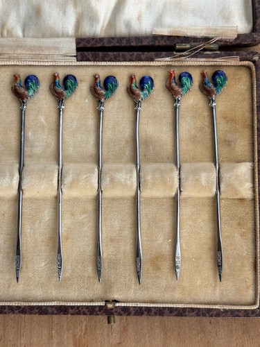 Solid silver enamel - &,