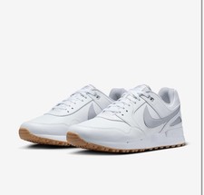 Size 9.5 Men- Nike Air Pegasus