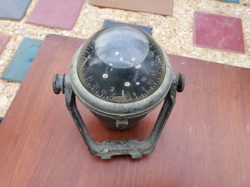 Vintage sestrel brass compass - sestrel,