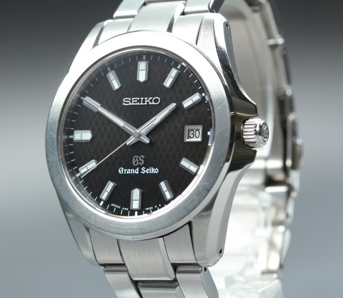 Near mint grand - near,