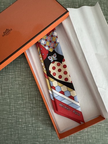 Hermès paris boxed silk - paris,