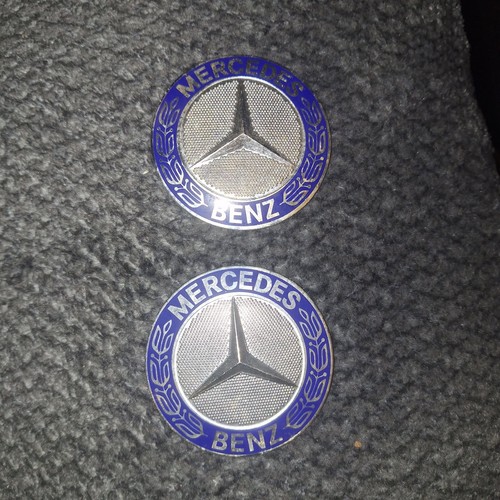 Mercedes benz badge - mercedes,