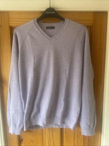 Cedarwood state men - v, neck