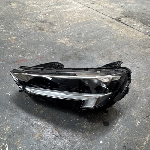 Vauxhall insignia mk2 - insignia, b