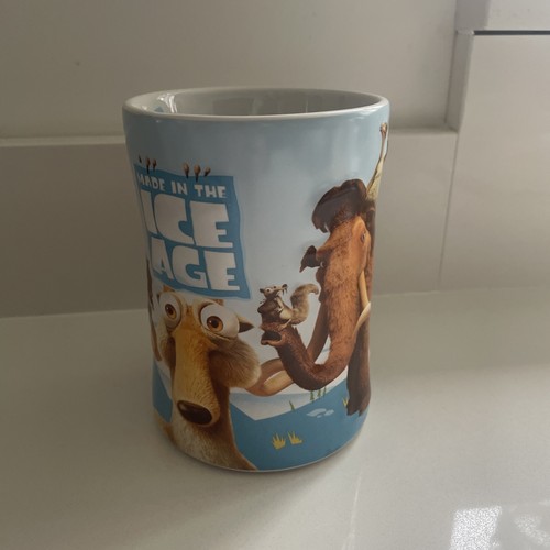 Ice age coffee mug sky - ice, 3d