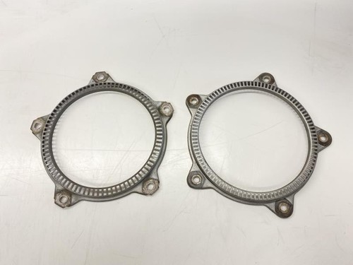 Front and rear - front, abs