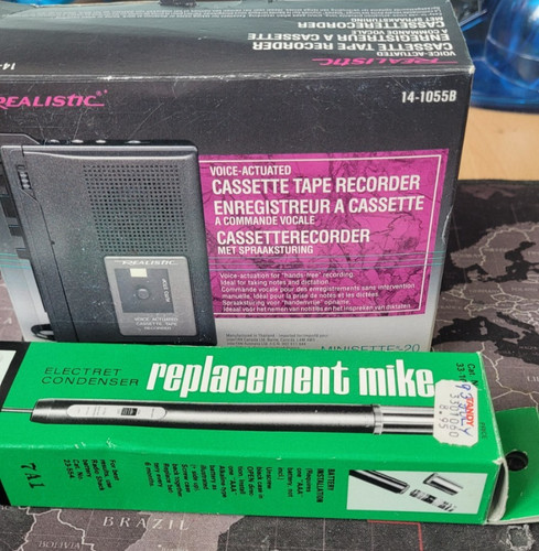 Realistic cassette tape - cassette,