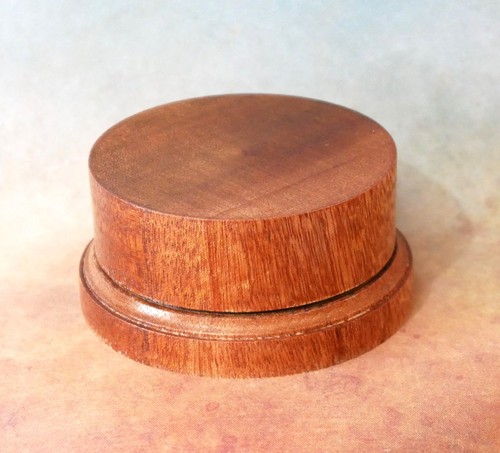Sapele wood display plinth - display, /