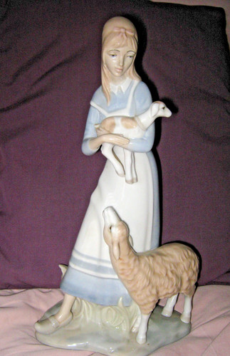 Miquel requena girl holding - requena,