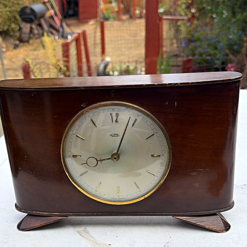 Metamec wooden mantel clock - wooden,