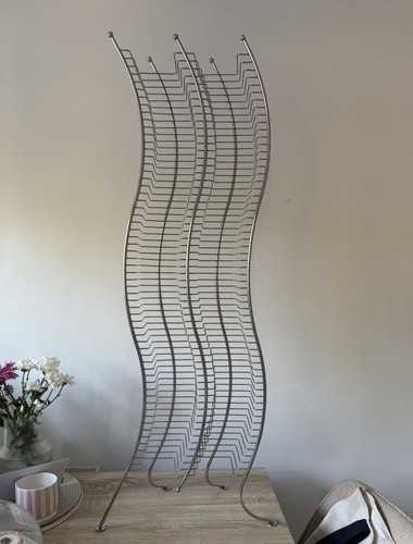Vintage wavy curved silver - wavy,
