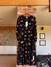 Monsoon patterned black