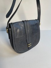 Linea cross body bag VGC