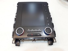 2018 RENAULT MEGANE SAT NAV 280903049R GENUINE *NEEDS CODE