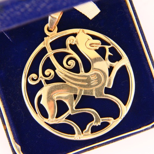 Large vintage scottish 9ct - large,