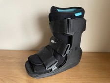 Ossur Form-Fit Ankle Low Top Boot Cast Walker Foot Support Brace - Medium (7-10)