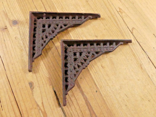 Antique style shelf - 2,