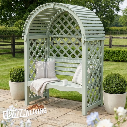 Traditional wooden garden - traditional,