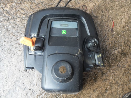 John deere x320 - deere,