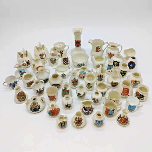 Bundle crested ware - bundle, 48