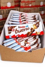 “Kinder Bueno Chocolate Bars