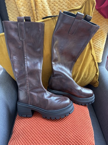 Knee high brown - knee,