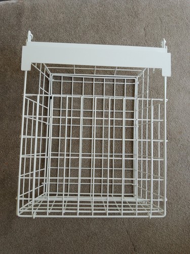 Letterbox cage screws - cage, no