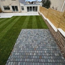 SILVER GREY TUMBLED & HAND CUT