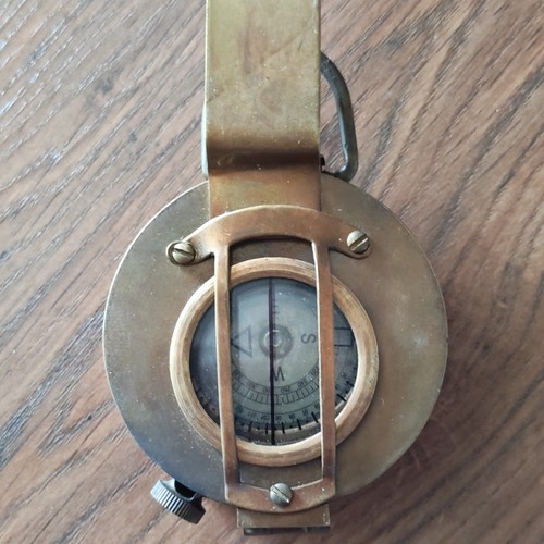 Brass pocket navigation - brass,