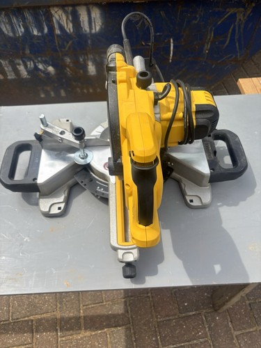 Dewalt chop saw - dewalt,