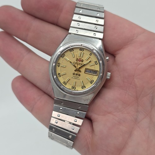 Vintage orient star crystal - star,