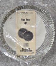 RETIRED Pair Pampered Chef 10"