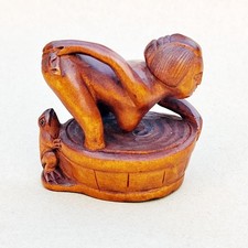 M8678 - 2" Hand Carved